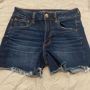 Women’s American Eagle jean shorts